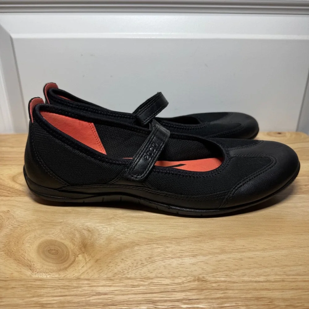 ECCO Womens Black Leather Mesh Mary Jane Flat Comfort Foam Shoes EU 41